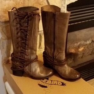 NIB FREEBIRD CASH STONE LACE UP BOOT WOMENS SIZE 7 LEATHER